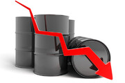 نفت پایین ترین قیمت خود را تجربه میکند
