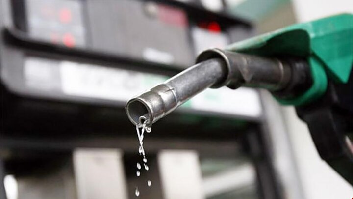 خبر خوش وزیر نفت درباره قیمت بنزین 