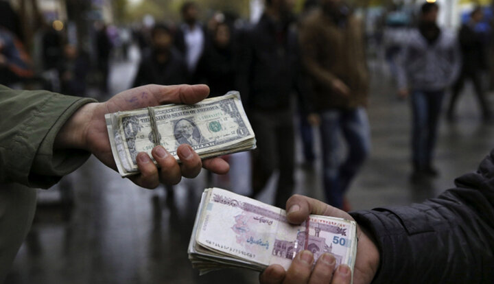 ادامه عرضه سنگین ۱۲۰ میلیون دلاری ارز به بازار 