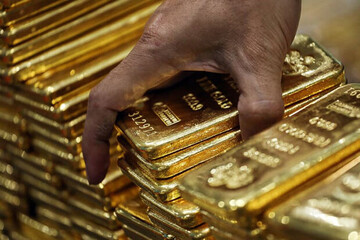 خیز طلا و افت دلار در بازارهای جهانی