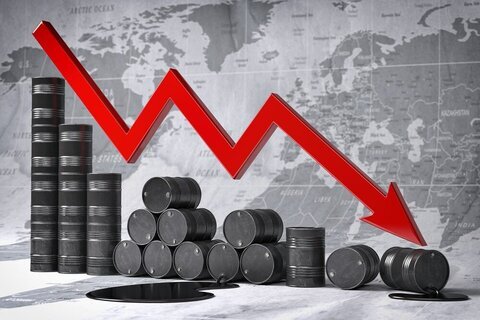 سقوط  قیمت جهانی نفت خام  