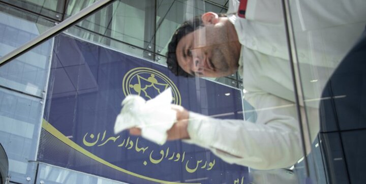 نزول بورس تهران در هفته اول مرداد
