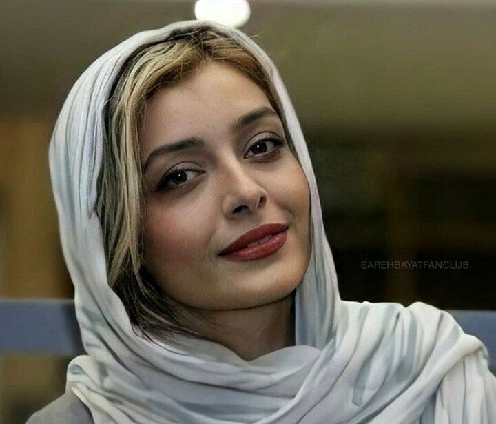 تصویر استایل ساده و شیک ساره بیات کنار همسرش