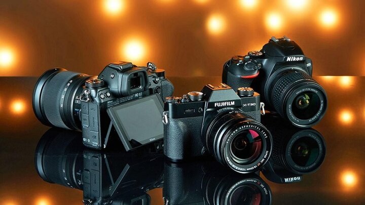 جدیدترین قیمت انواع دوربین‌ عکاسی + جدول 