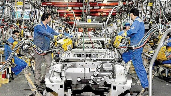 ایران خودرو و سایپا توان خرید سهام خود را ندارند