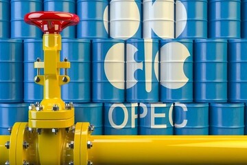 آیا ریزش قیمت نفت به تشدید کاهش تولید اوپک پلاس منتهی می‌شود؟