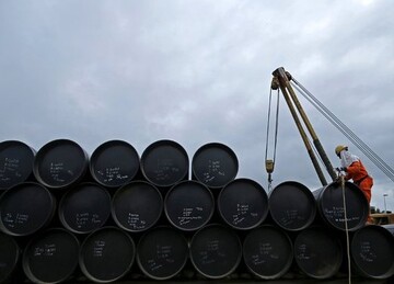 تثبیت قیمت نفت خام با قراردادهای آتی
