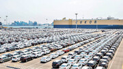 حواله خودروهای وارداتی از ۵۰۰ میلیون تا ۳ میلیارد معامله می‌شود