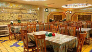 درِ باز هتل و رستوران به روی ثروتمندان ایرانی