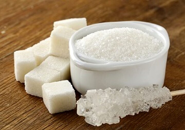 مسئولان کمبود شکر را قبول نمی‌کنند