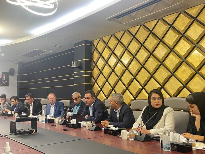 "فن‌افزار" بالاتر از بانک ملی