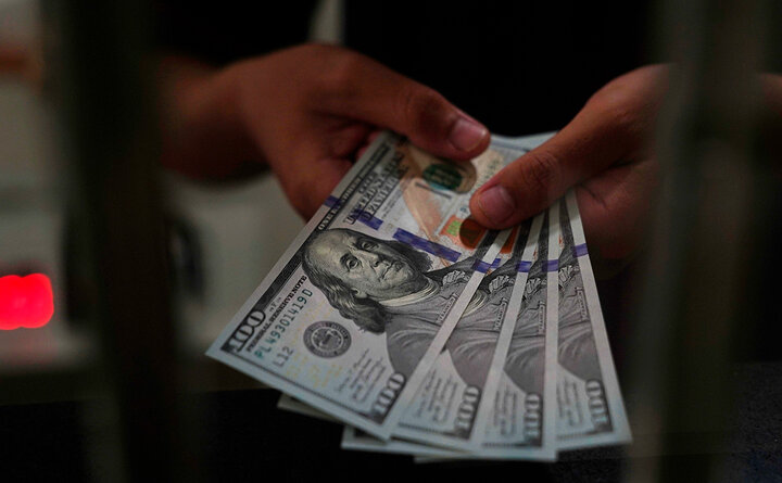 وعده خوشبینانه روزنامه دولتی در مورد دلار