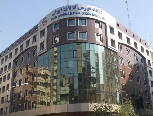 یک میلیون و ۵۸۸ هزار تن محصول روی تابلو می رود یک میلیون و ۵۸۸ هزار تن محصول روی تابلو می رود