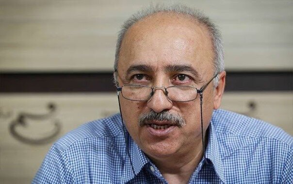 مرتضی افقه: تمرکز جمعیت و بحران مسکن تهران، طبقه متوسط را له کرده است مرتضی افقه: تمرکز جمعیت و بحران مسکن تهران، طبقه متوسط را له کرده است