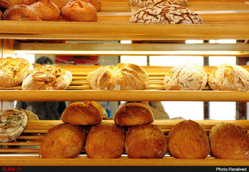 نان های ایرانی صادر می شوند