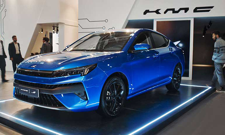 نمایش عمومی خودروهای برقی، پلاگین هیبرید و وارداتی کرمان موتور در دومین نمایشگاه تحول صنعت خودرو