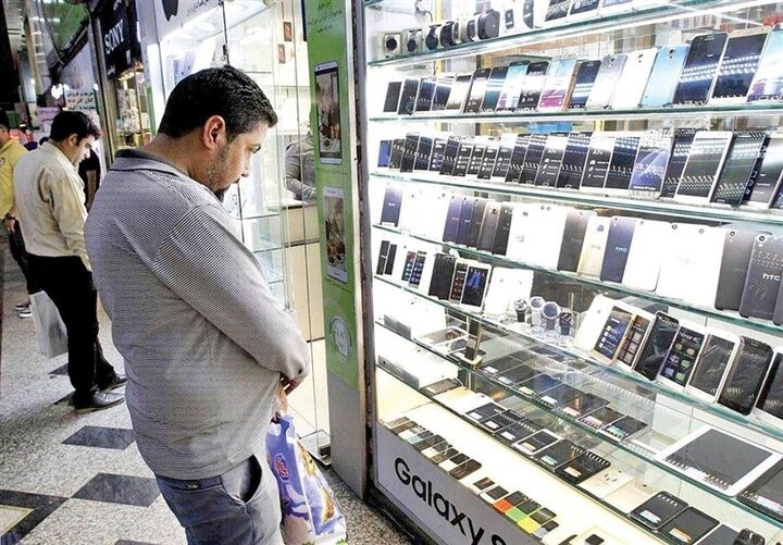اظهار نظر عجیب انجمن واردکنندگان تلفن همراه در مورد رجیستری آیفون‌های ممنوعه
