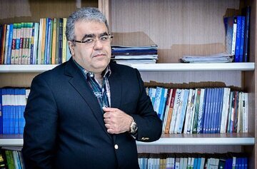انتقاد رییس اتاق بازرگانی تهران از دلار ۴۰ هزار تومانی