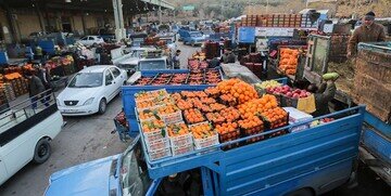 قیمت انگور و گلابی، عجیب شد 