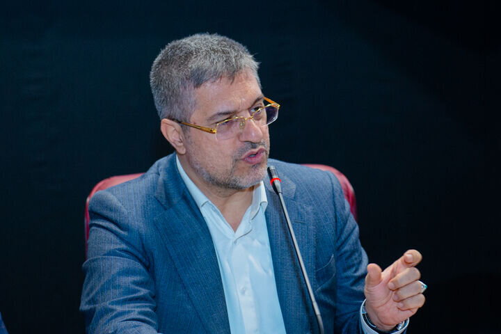 زمانبندی برای ورود ارز پتروشیمی فولاد به مرکز مبادله وجود ندارد