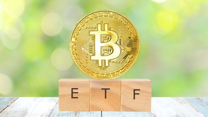 کاهش سرمایه‌گذاری در ETF بیت کوین در پی ابهام در برنامه ذخایر استراتژیک ترامپ