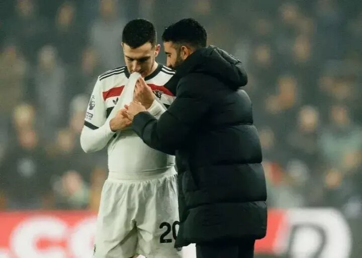 حمایت ستاره یونایتد از آموریم