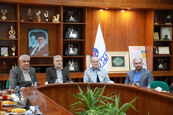 بهره برداری از سی و هفتمین دستگاه پرس پخت تایر در شرکت کویر تایر