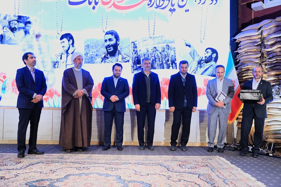 جهاد اقتصادی امروز نتیجه زنده نگاه‌ داشتن یاد شهدا است