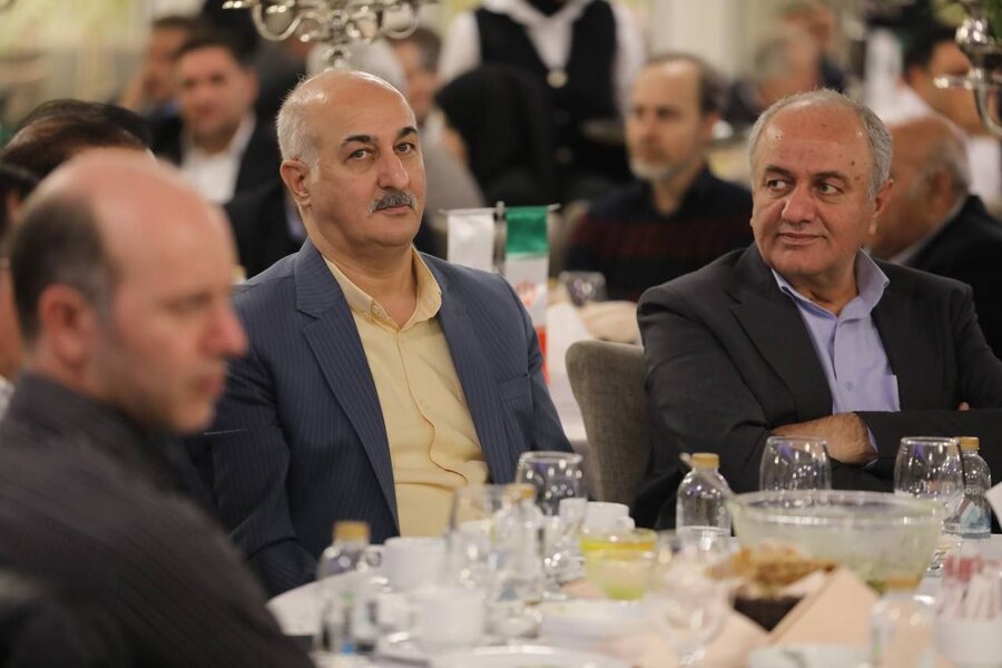 نشست هماندیشی مشتریان ویژه و مدیران ارشد بانک صادرات ایران برگزار شد