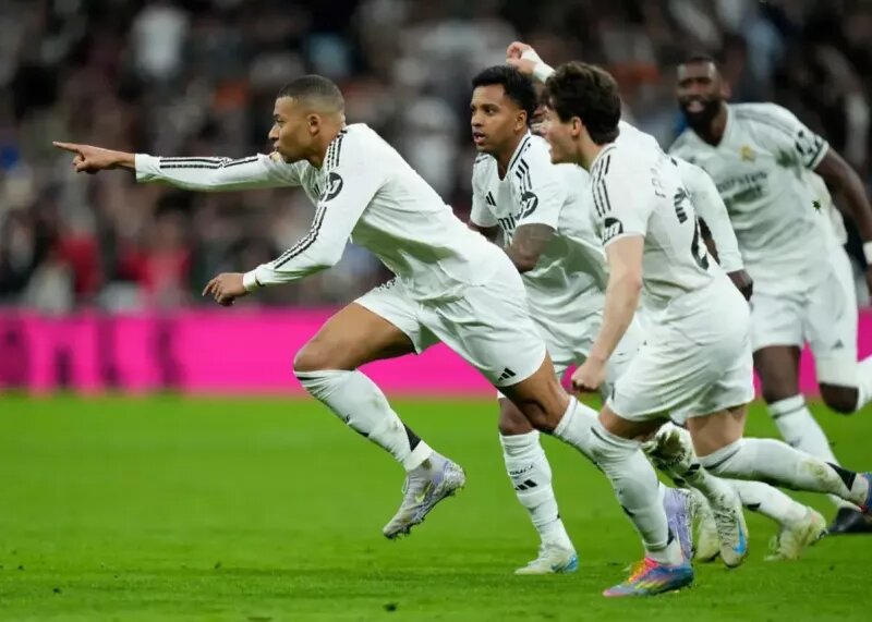 رئال و بارسا همامتیاز شدند