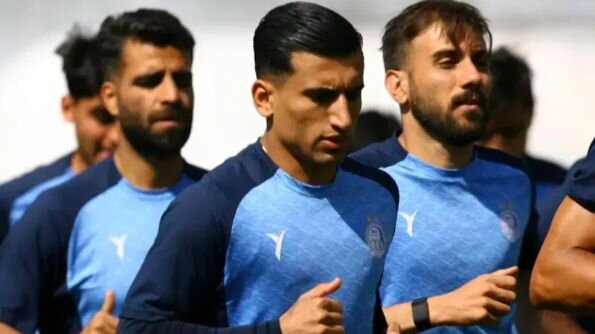 بازی استقلال ـ تراکتور از شبکه سه