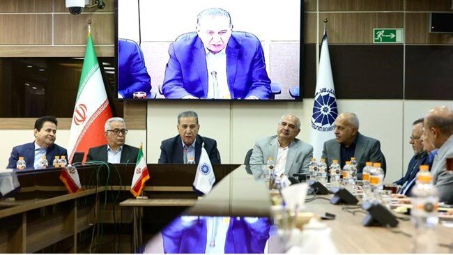 لزوم ساماندهی مجدد فرایند صدور کارت بازرگانی