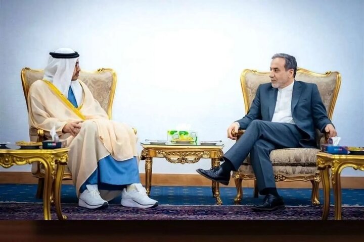 گفت‌وگوی عراقچی و عبدالله بن زاید در سطح د...