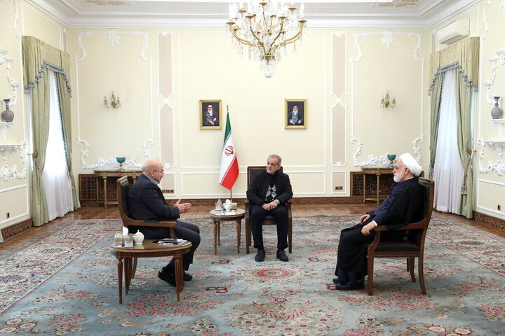 نشست هم‌اندیشی سران قوا در نهاد ریاست جمهو...