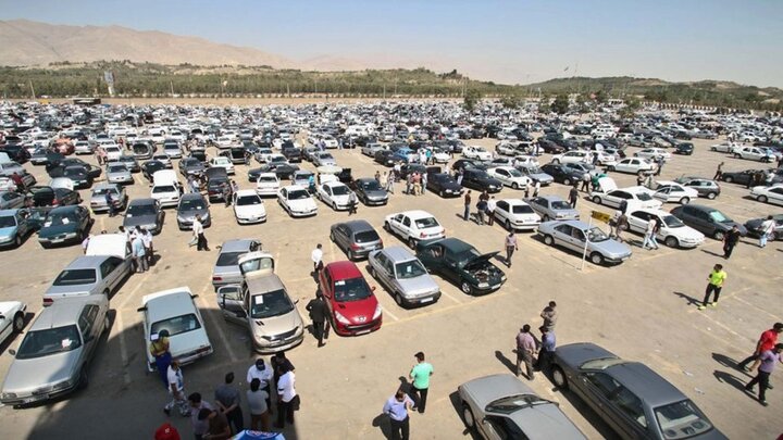 افزایش بدهی‌های دولتی شامل خودروهای تحویلی...