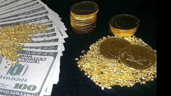 کاهش بی‌سابقه قیمت طلا و دلار در سال جاری