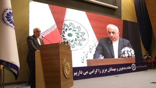 مادر ایران‌زمین، تیتر اول فردای ایران