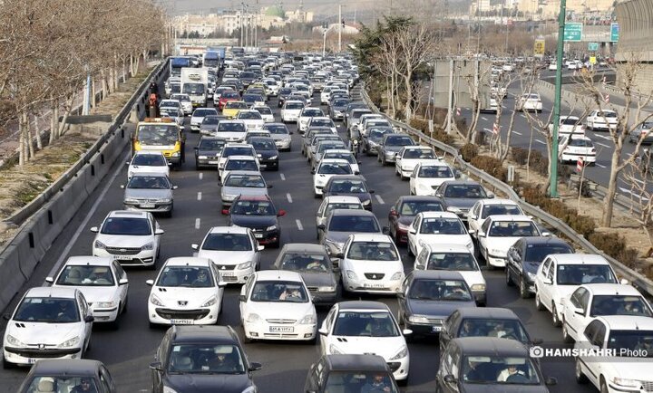 ترافیک شدید در ورودی‌های مختلف تهران