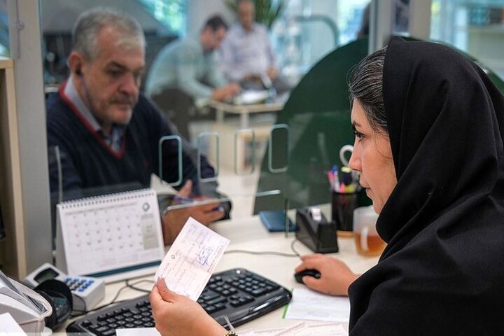 اجازه هم‌زمانی بانوان در بهره‌مندی از دو ق...