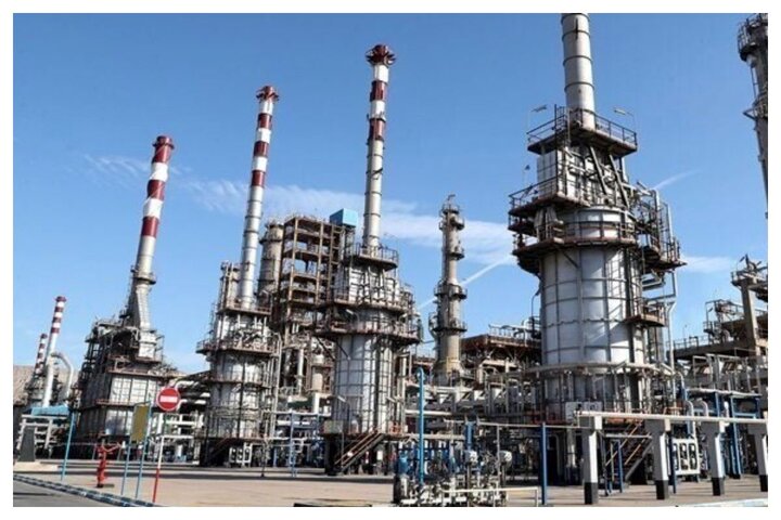پالایشگاه اصفهان در سلامت کامل به فعالیت ادامه می دهد