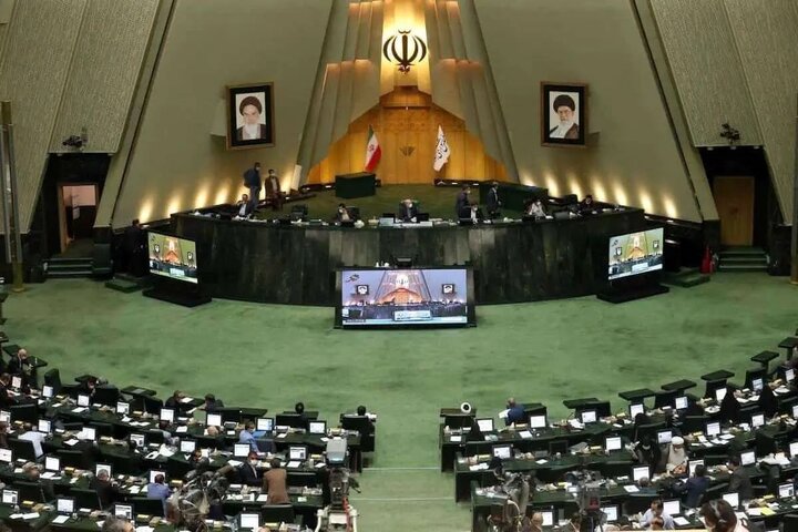 افتتاح جلسه علنی مجلس شورای اسلامی در تاریخ ۲۰ مهر ماه