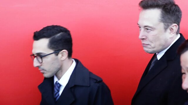 ایلان ماسک، مدیر ایرانی خود را اخراج کرد