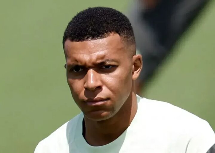 امباپه به بازی با یوونتوس می‌رسد