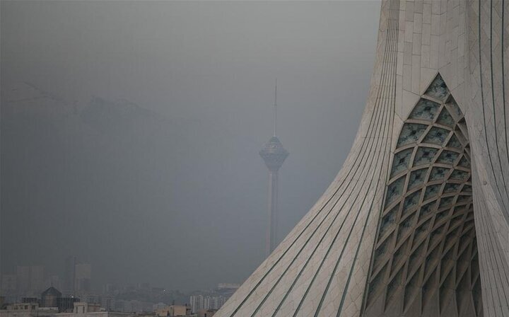 وضعیت کیفیت هوای تهران در صبح جمعه ۱۳ تیرم...
