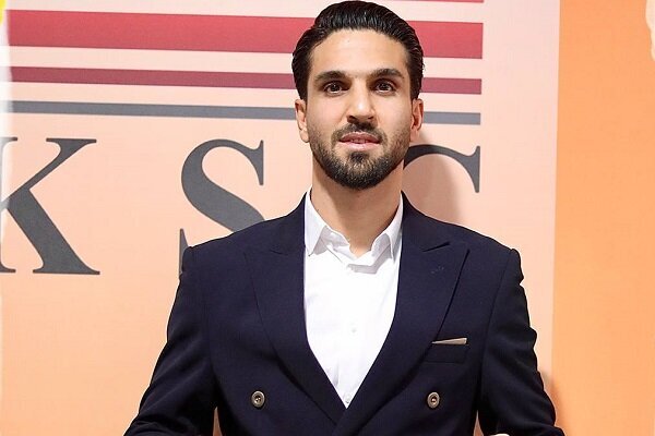 قرارداد ساسان انصاری با تیم فولاد تمدید شد