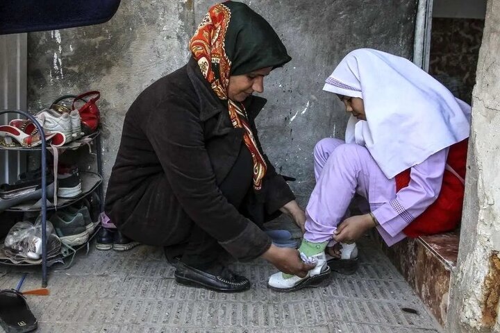 اختصاص دو وام ویژه به زنان سرپرست خانوار