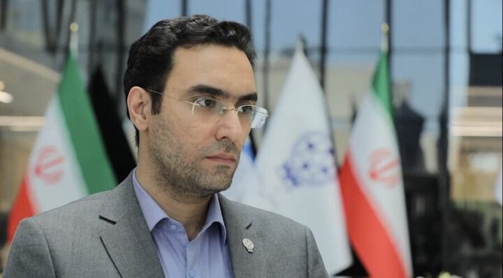 بورس تهران پیگیر راه حل سیستمی برای بهبود در اطلاع‌رسانی با پیام ناظر است