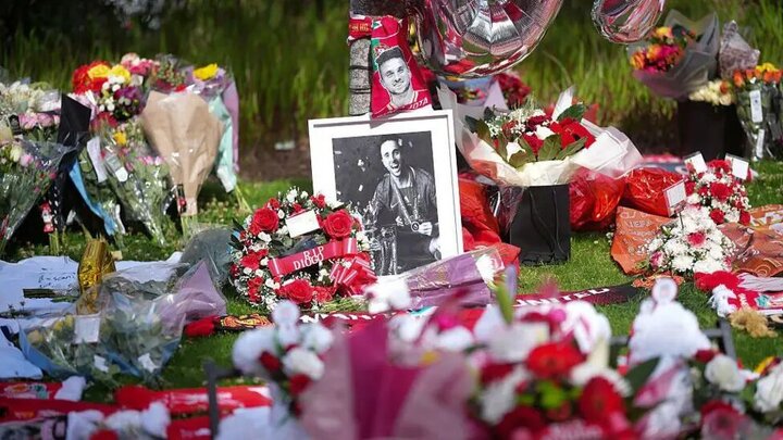 مجسمه یادبود ژوتا در آنفیلد ساخته می‌شود