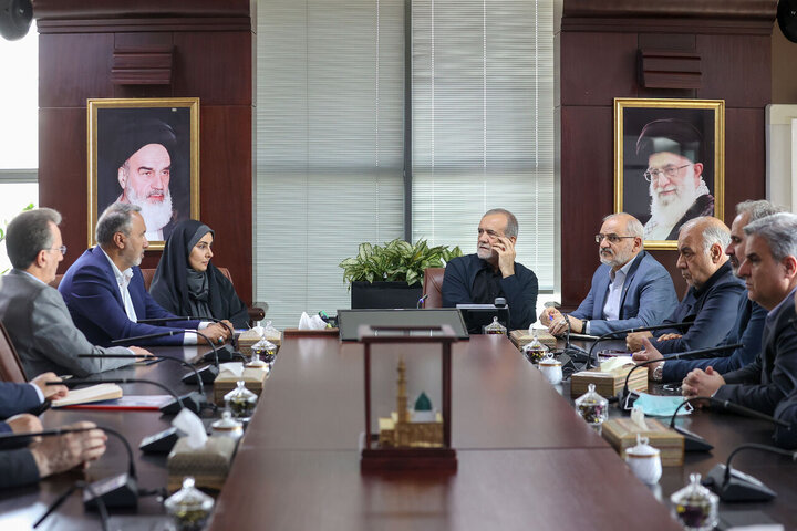 واکنش پزشکیان به انتقال پایتخت به سواحل جنوبی