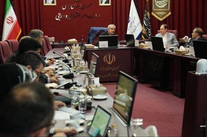 تأکید بر تداوم اقدامات حمایتی از بازار سرمایه